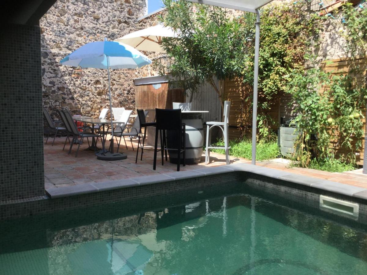 Castel&Letti Bed & Breakfast Agde Bagian luar foto